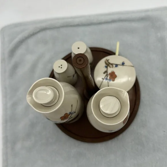 Vintage Cruet 6-Piece Set-Porcelain/Ceramic/Wood with Table Caddy - Picture 5 of 12